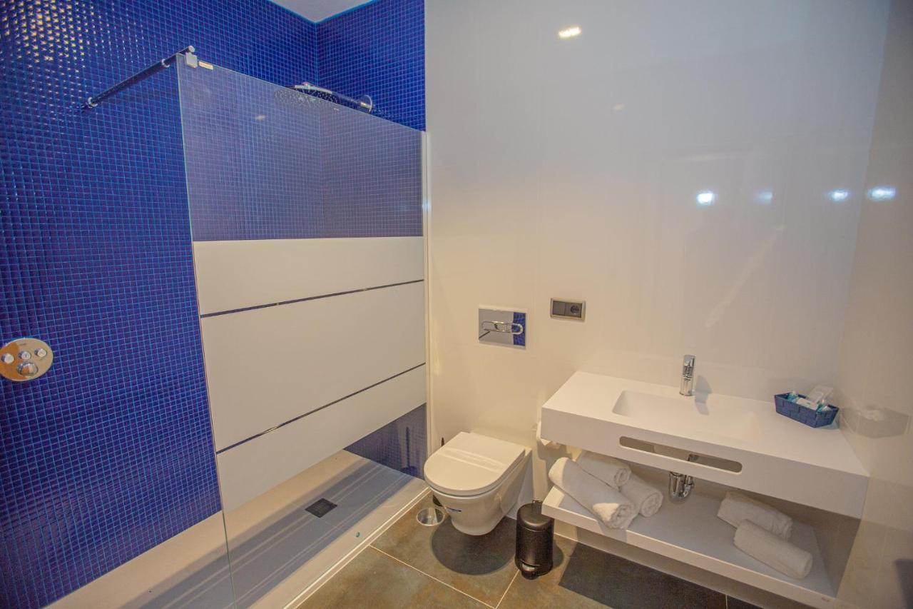 Hotel Adiafa Barbate Bagian luar foto