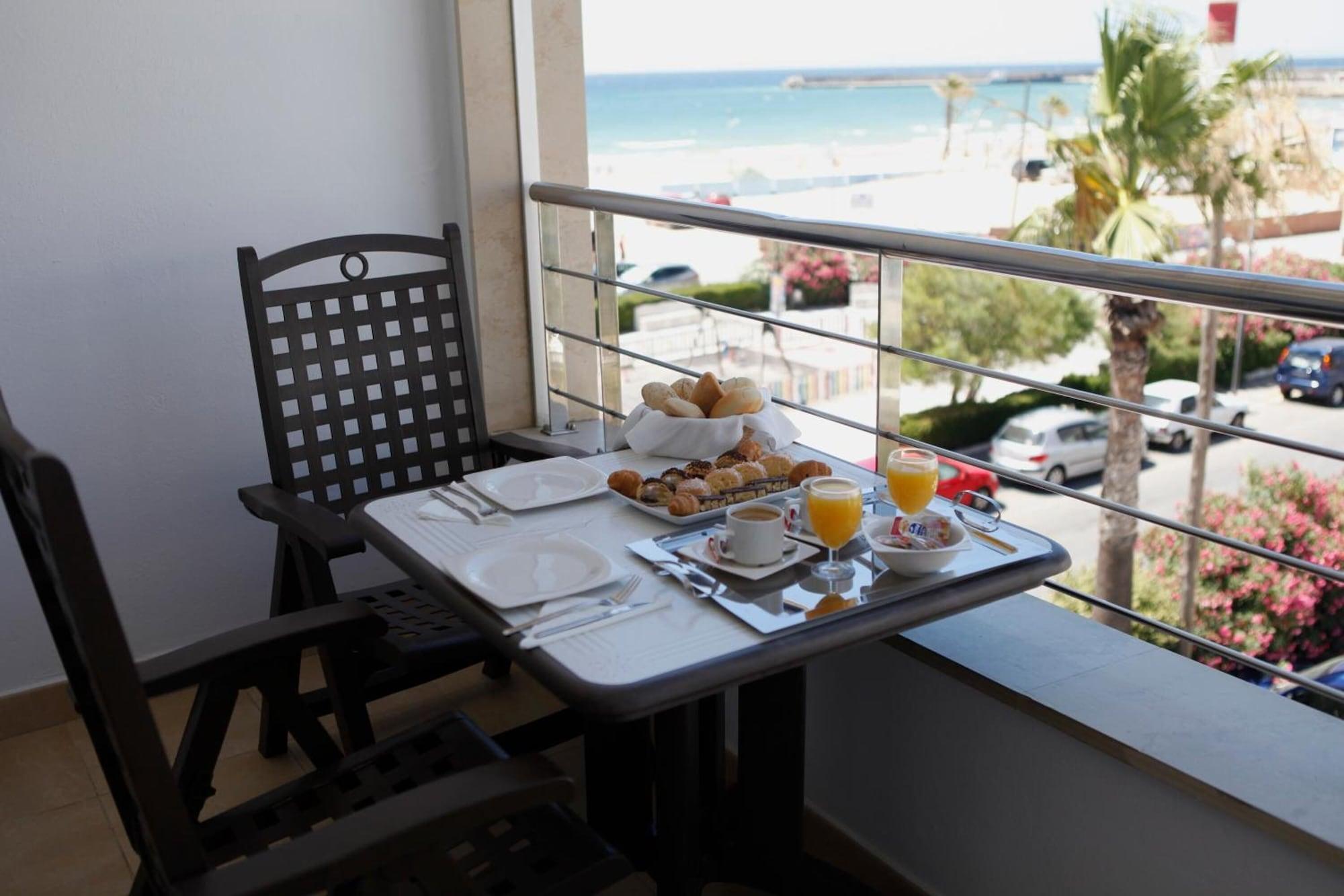 Hotel Adiafa Barbate Bagian luar foto