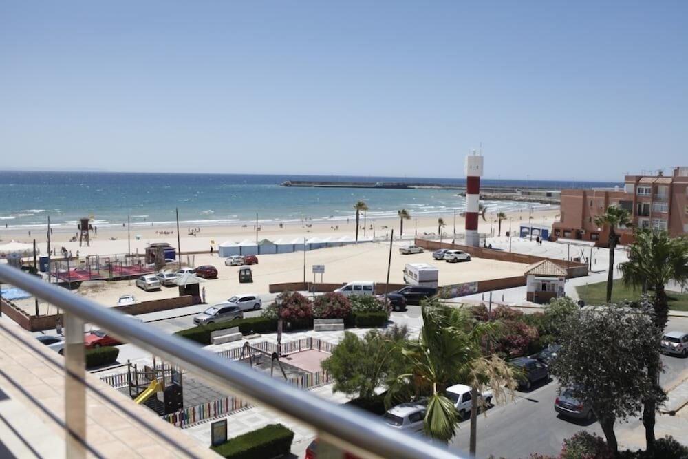Hotel Adiafa Barbate Bagian luar foto