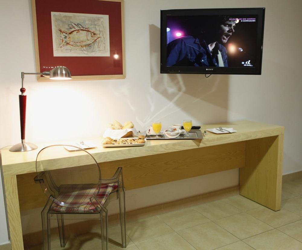 Hotel Adiafa Barbate Bagian luar foto