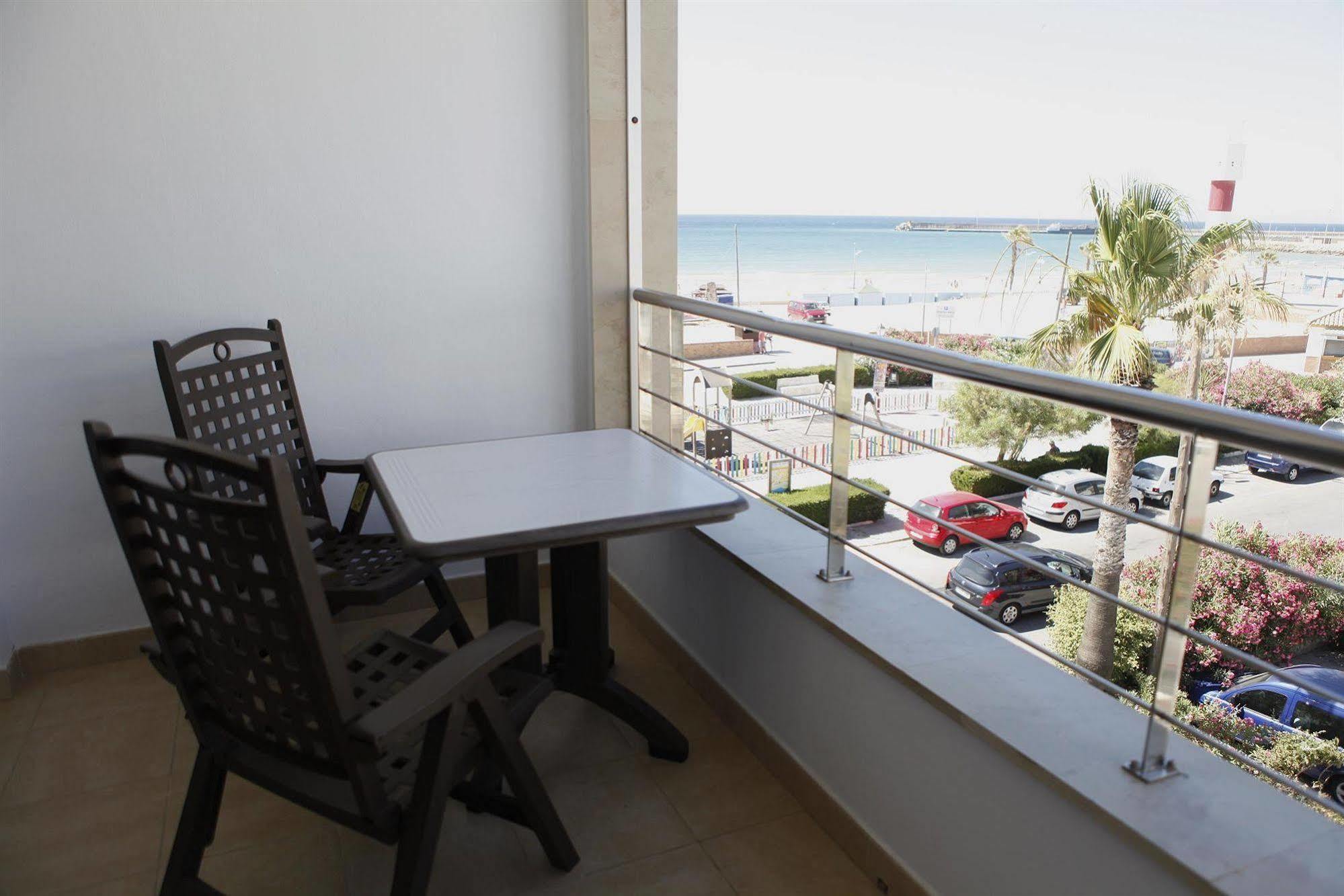 Hotel Adiafa Barbate Bagian luar foto